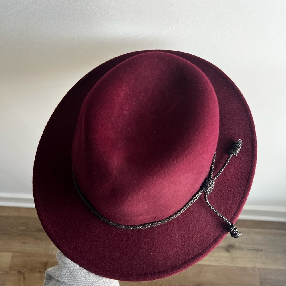 Rich Wine Felt Fedora Hat - Picture 3 of 6
